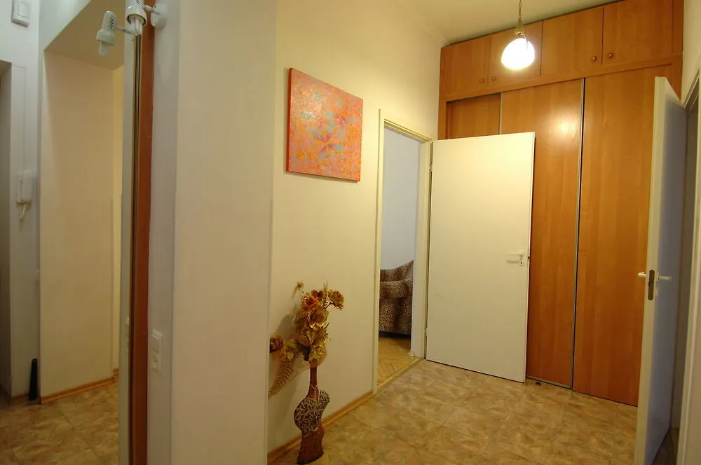 Kiev Accommodation Hotel Service 3*,