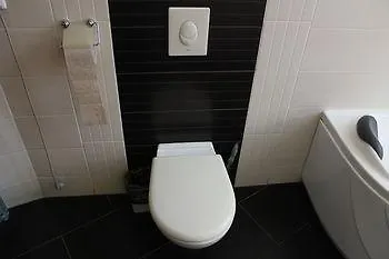 Kiev Accommodation Hotel Service 3*,